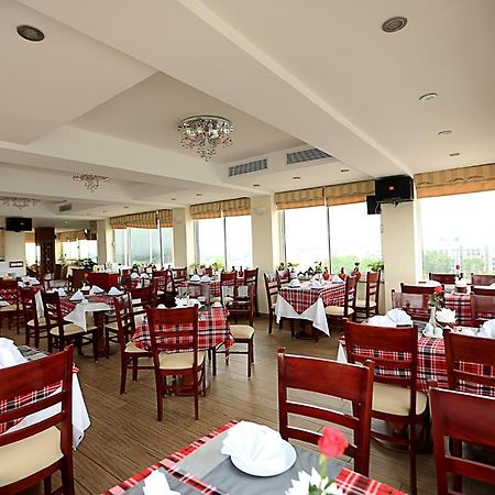 Moon View Hotel - 65 Cua Bac - By Bay Luxury Hanoi Exterior photo