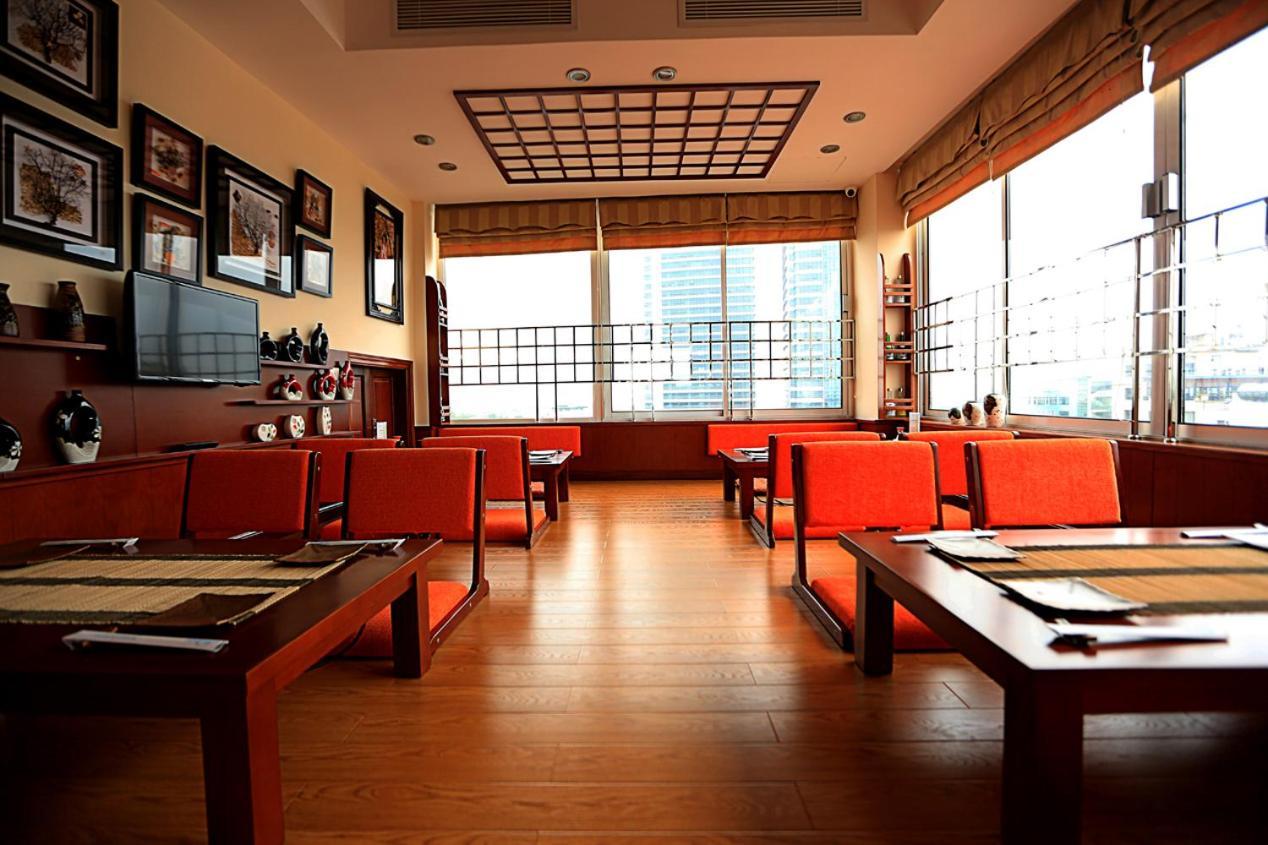 Moon View Hotel - 65 Cua Bac - By Bay Luxury Hanoi Exterior photo
