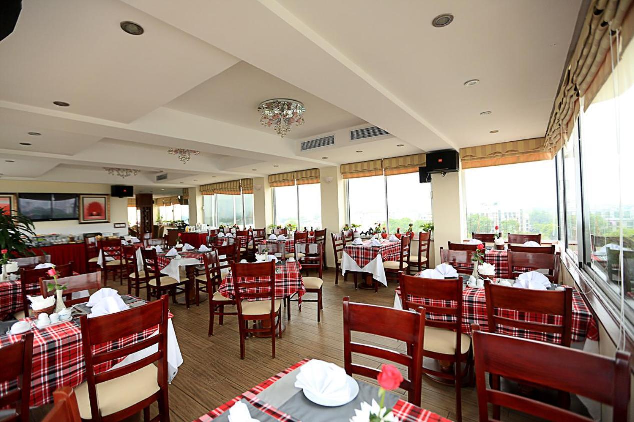 Moon View Hotel - 65 Cua Bac - By Bay Luxury Hanoi Exterior photo