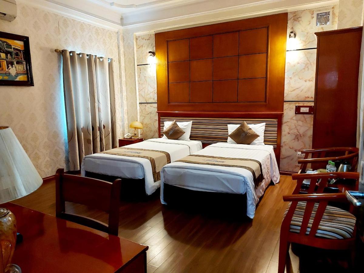 Moon View Hotel - 65 Cua Bac - By Bay Luxury Hanoi Exterior photo